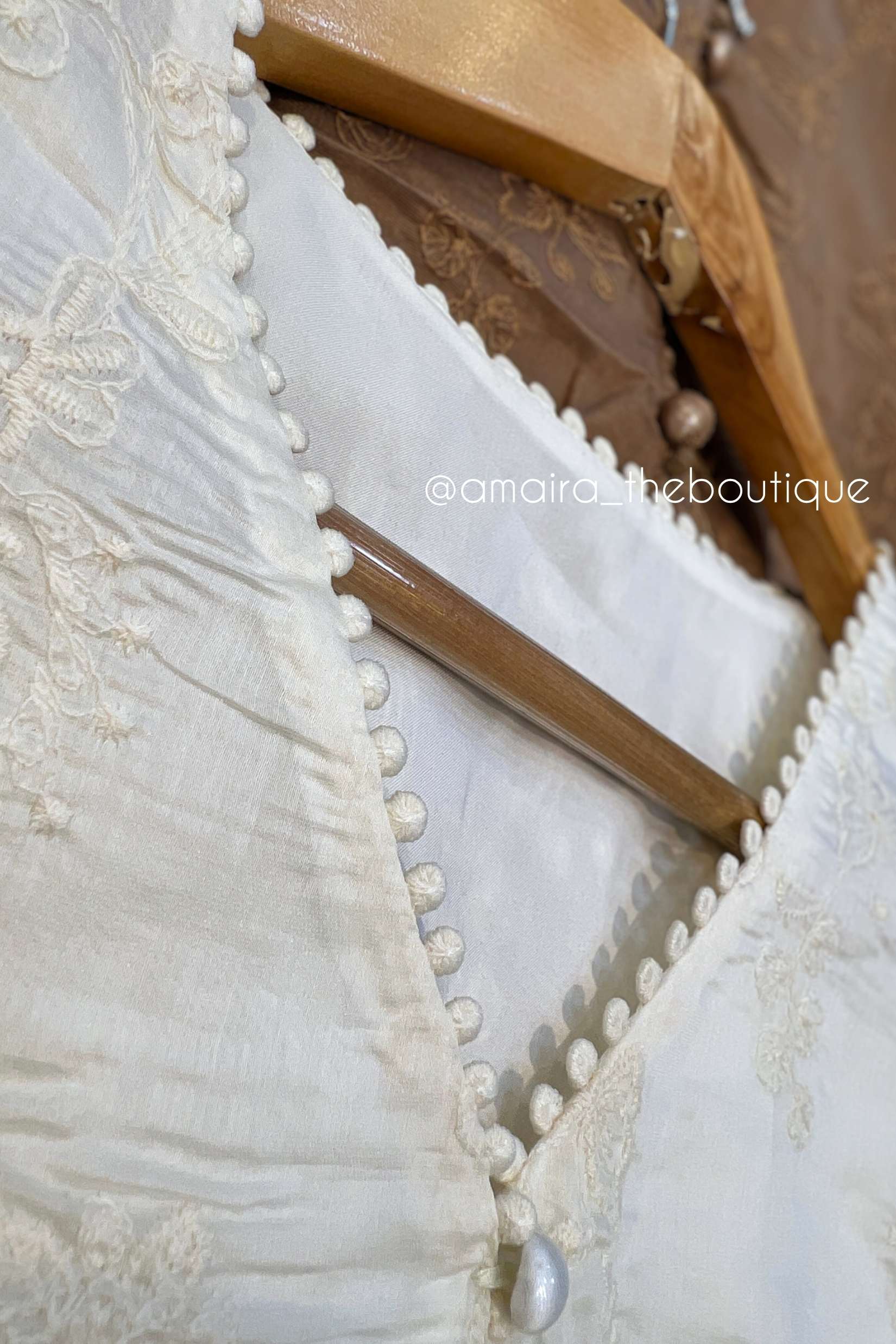 AMAYA DRESSES - Image 9