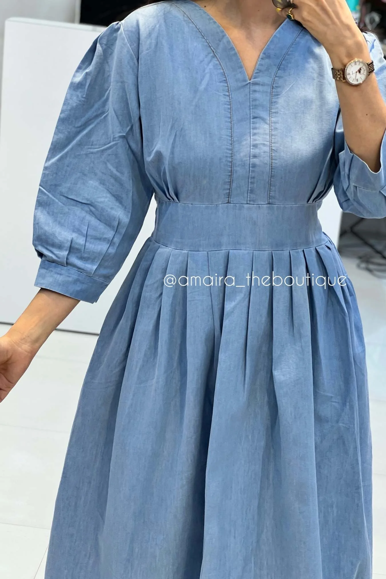AMY DRESSES - Image 4