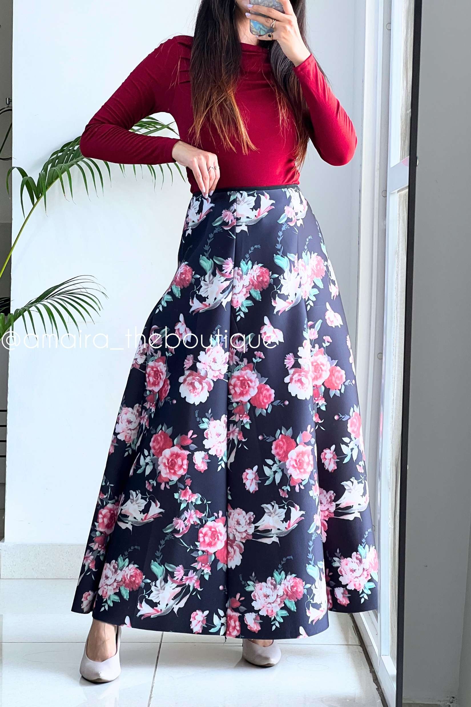 CONNIE LONG SCUBA SKIRTS - Image 4