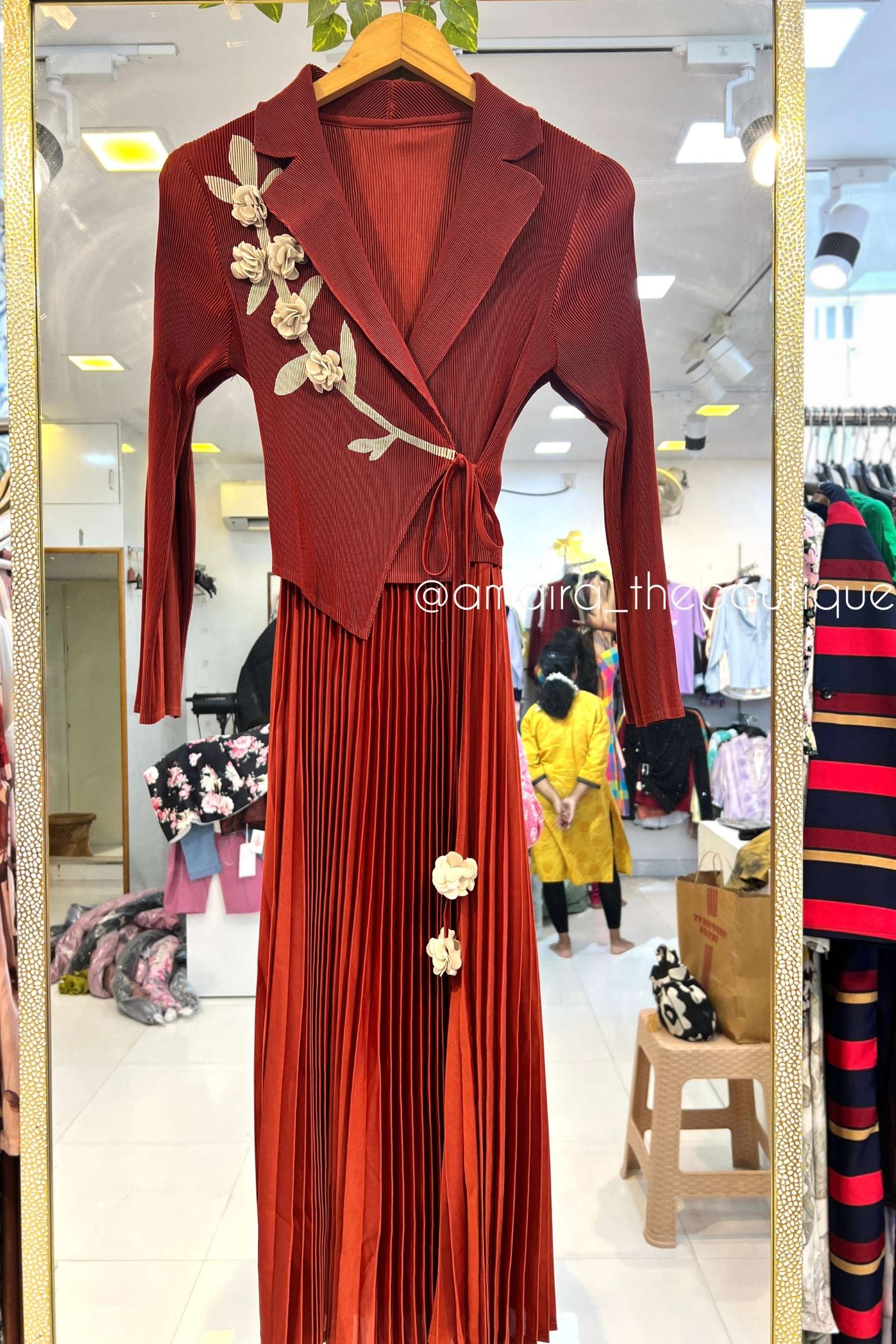 ELEANOR KOREAN DRESS - Image 3