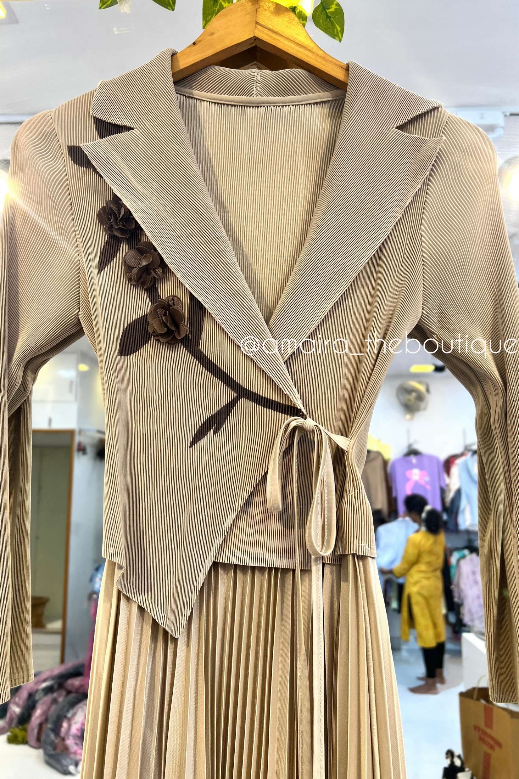ELEANOR KOREAN DRESS - Image 6
