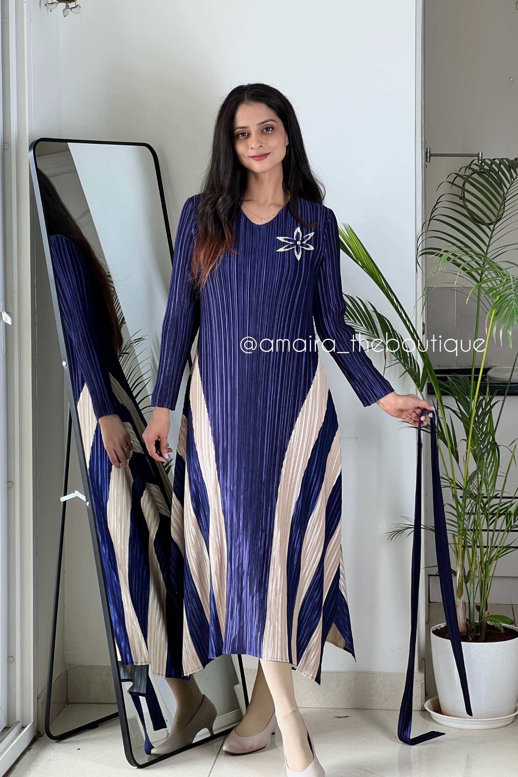 ESME KOREAN DRESSES - Image 3