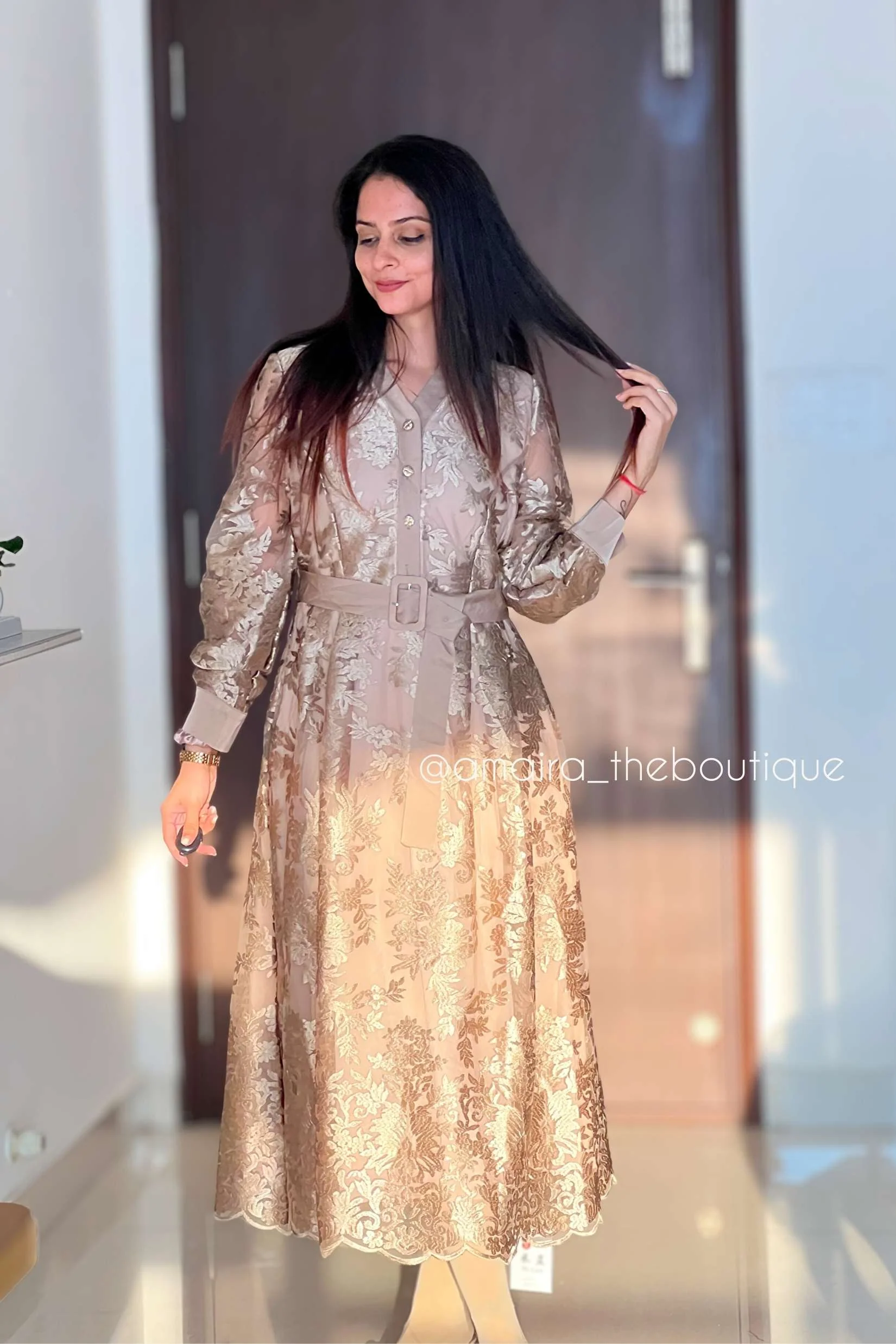 GOLDEN BEAUTY