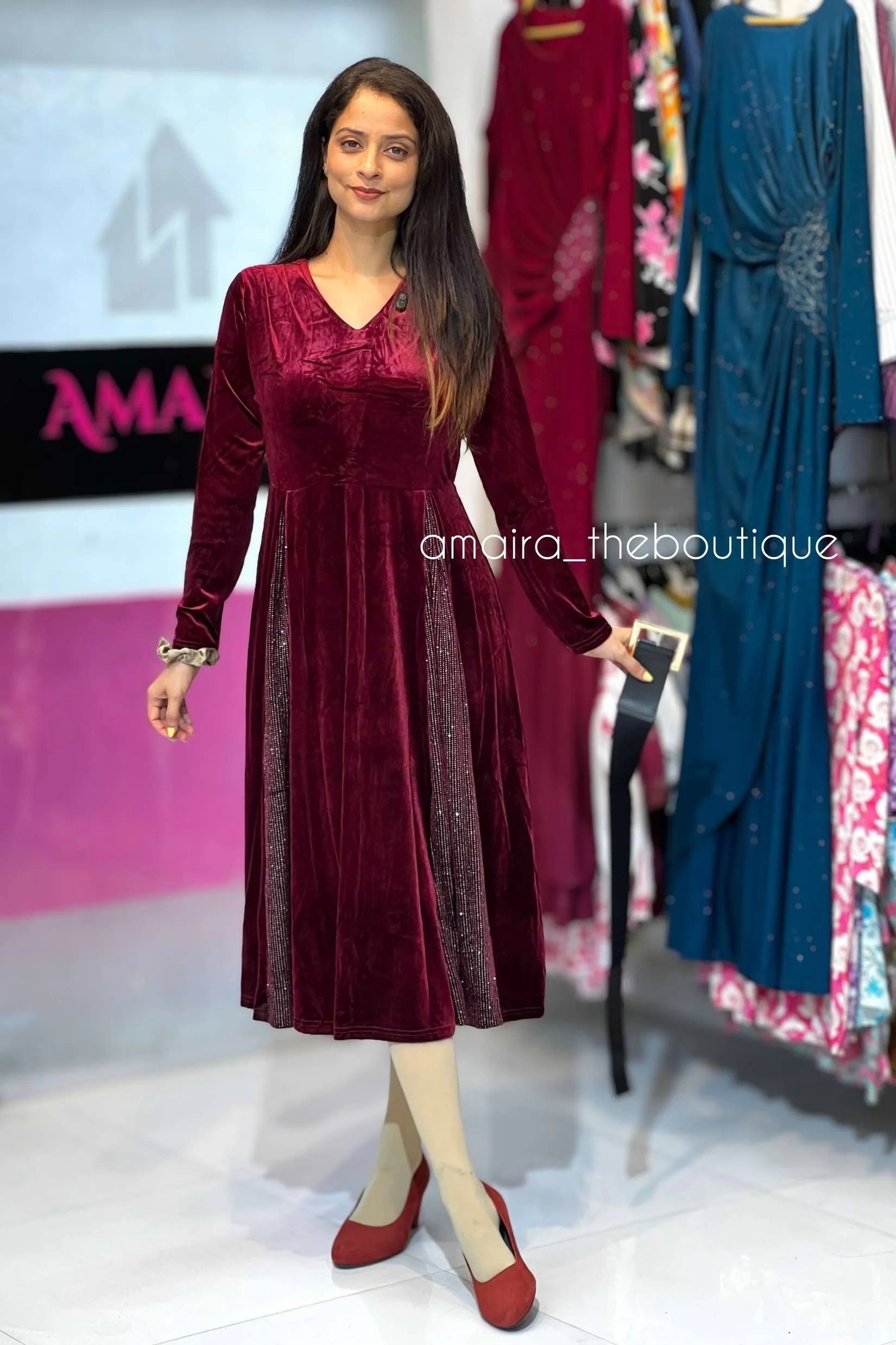GRACE VELVET DRESSES - Image 3