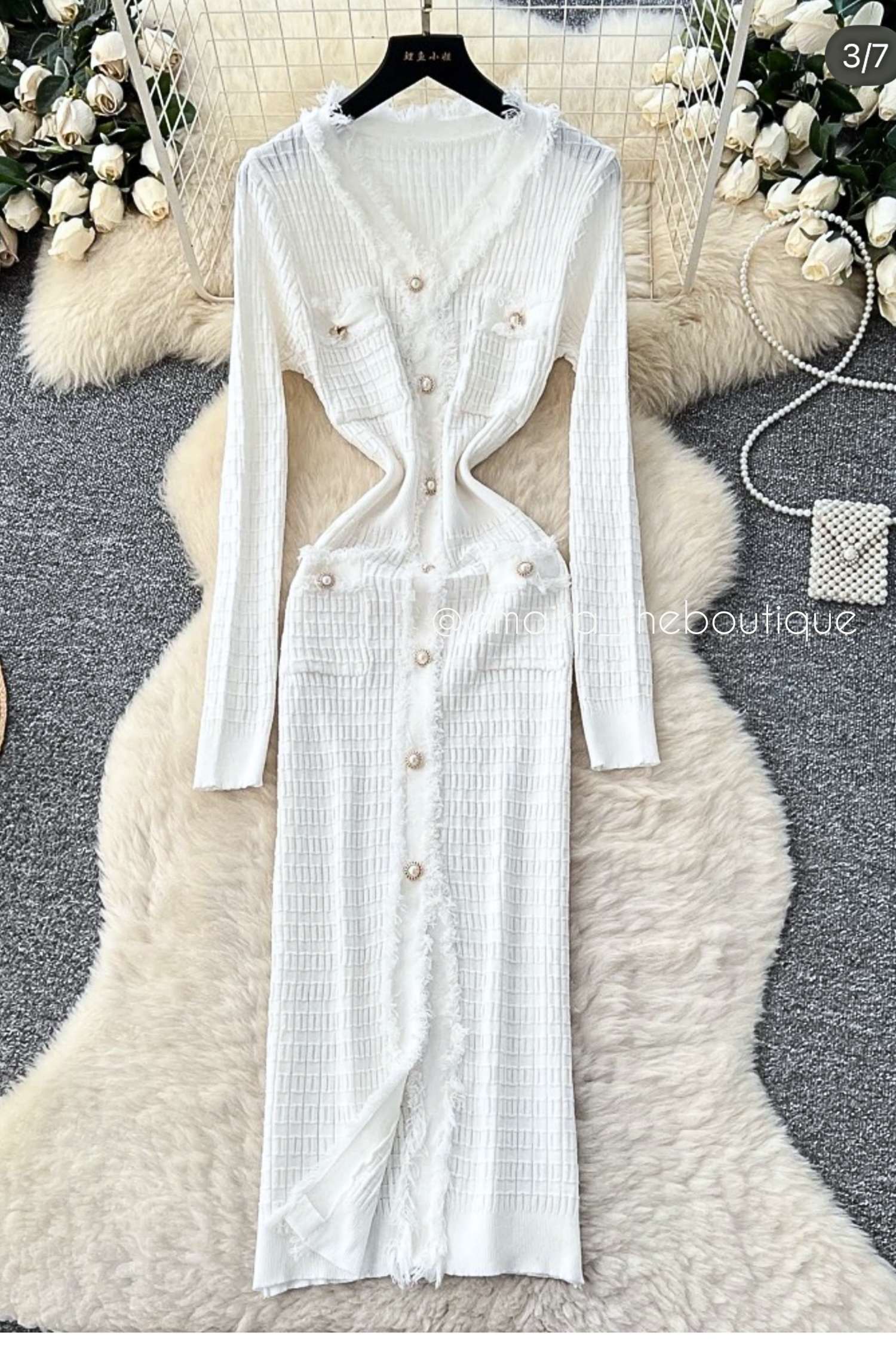 NAIRA KNIT DRESSES - Image 10