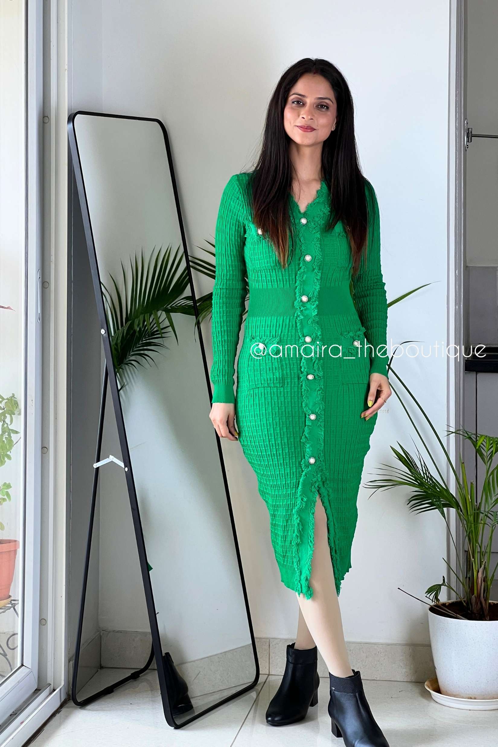 NAIRA KNIT DRESSES - Image 2
